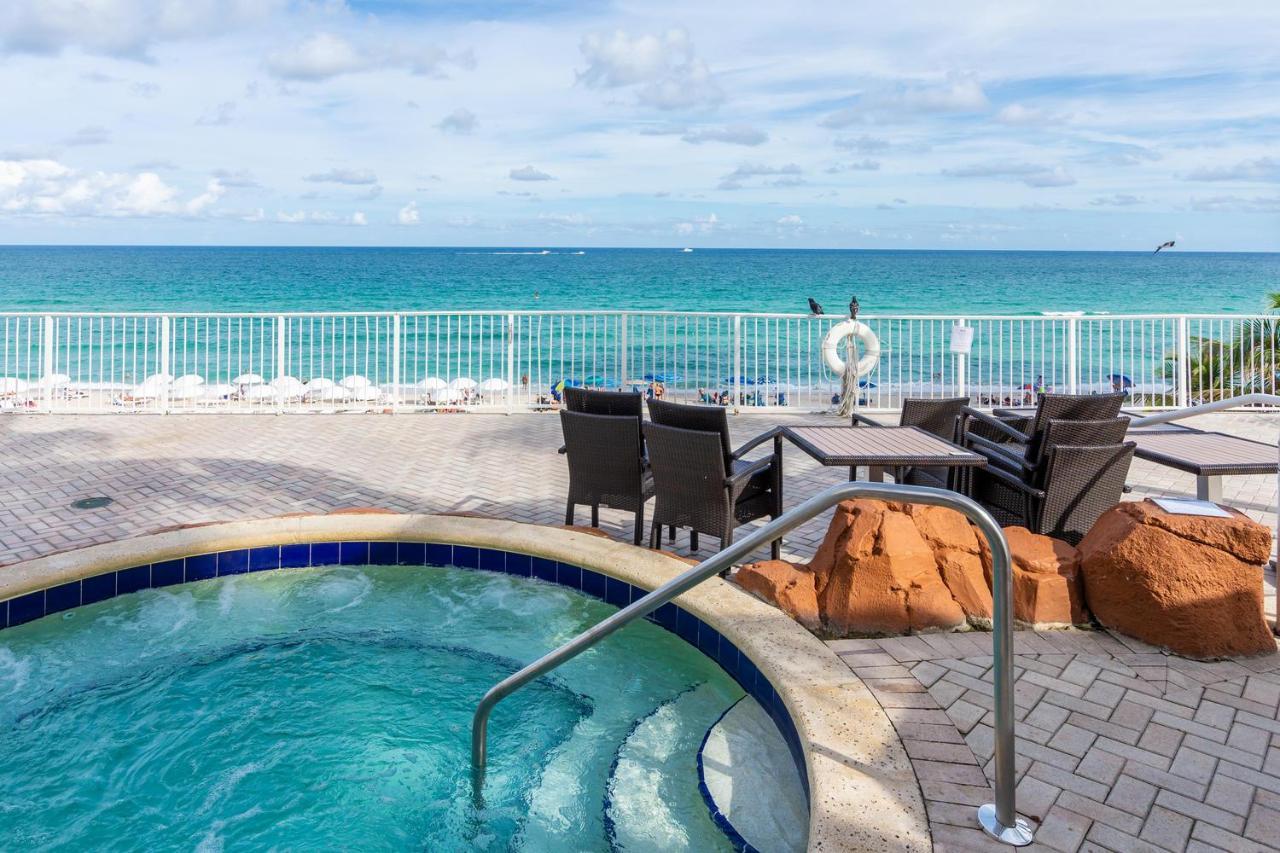 Hotel International Beach Tump Resort Ocean View 1100 Sf 1 Bed 1Bth Privately Owned Sunny Isles Miami Beach Exterior photo